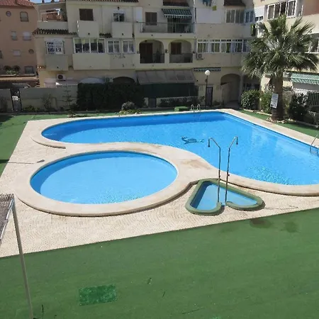 Duplex 46 Persons, Terrace, Swimming Pool And Bbq בית נופש